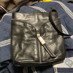 B. Makowsky Black Leather Crossbody Bag. Very nice condition